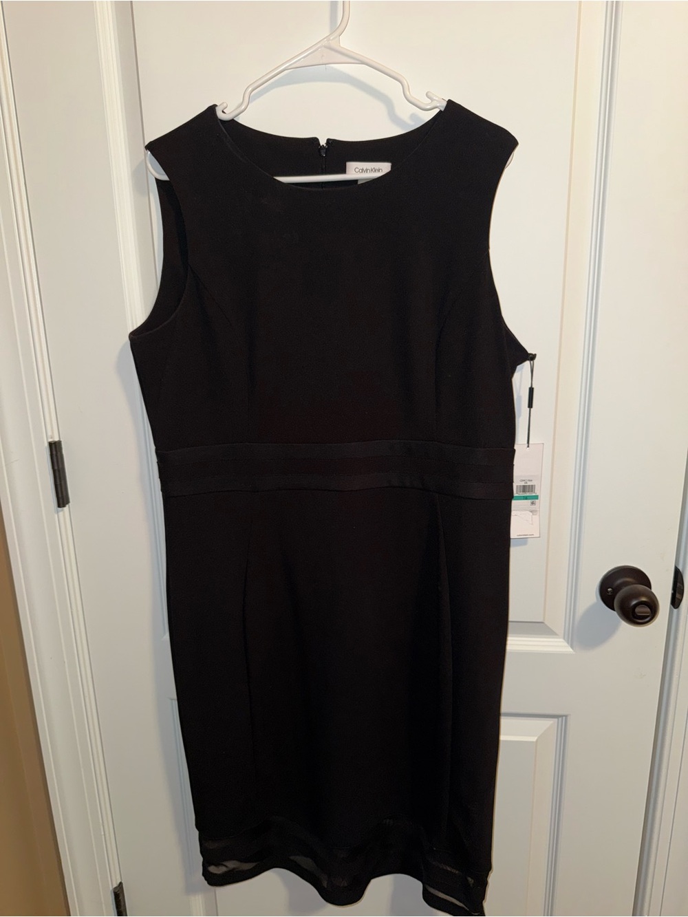 Calvin Klein Black Sleeveless Midi Sheath Dress